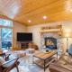 Washoe Chalet by AvantStay Game Room Hot Tub Putting Green Fire Pit, Tahoma - Fotografie 9