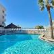 Best Value, 2nd Floor 2b 2b Near Pool - Surf Song #230, St Pete Beach (fotografie 4)