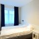 Prime Stay - Modern 1 Bedroom Apartment with Free Parking & Balcony, Budapest - Photo 3