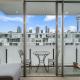 Beautiful 2BR - Pool, Gym & Parking Zodiak Stays Auckland - Photo 1