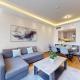 Vacationer l Glamorous 2 Bedroom l Stunning Lake View l Free Wi-Fi, Dubaj - Fotografie 9