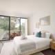 Luxury 5BR Home - Park Views - Near CBD & Airport, Sydney (photo 4)