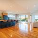 Sweeping Ocean Views Pet Friendly, Torquay (Foto 3)