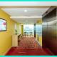 HOTEL CD!M PALACE - Comfortable & Serene Stay Near Spiritual Destinations - Free Wi-Fi and Parking Facilities # Fully Air Conditioned Hotel - Near Kashi Vishwanath Temple !!, Varanasi (foto 2)