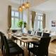 130 m2 Stylish Apartment with Free Parking, Vienne - Photo 1