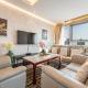 Sky-High 2BR with Iconic Burj Khalifa Views, Near Dubai Mall, Walking Distance to Metro, Paramount Tower Hotel and Residences, Business Bay by Deluxe Holiday Homes, Dubái - Foto 1