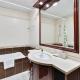 Modern 2 Bed with Waterfront Views, Gym & Pool, Dubái - Foto 7