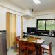 Cozy 2BR Apartment with Balcony and Mountain View - Logan's Transient Apartment 1, Baguio (fotografie 8)