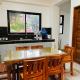 Cozy 2BR Apartment with Balcony and Mountain View - Logan's Transient Apartment 1, Baguio (fotografie 10)