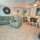 Sea Turtle - Fresh Spacious Cottage W&D Kit 1.3 Mi to Beach Bonita Springs - Foto 5