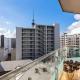 Spacious Home with Balcony Parking Zodiak Stays Auckland - Photo 4