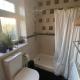 Apartment - Sleeps 4 - Parking - Balcony - Garden, High Wycombe (zdjęcie 2)