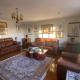 Apartment - Sleeps 4 - Parking - Balcony - Garden, High Wycombe (zdjęcie 5)