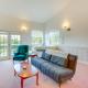Ocean Shores Condo with Private Tub Less Than 1 Mi to Beach!, Ocean Shores