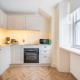 Romantic Getaway Apartment in Central Bath, Bath - Photo 4