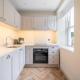Beautiful 1-Bed Flat with High Ceilings, Bath - Photo 3