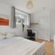 Spacious 3 Bedroom Near Westfield London - Photo 10