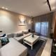 The Bluestone Stay - Heart of Tangier's Corniche, Tanger
