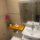 Stunning Studio2, Banstead with free off st parking, Banstead (foto 10)