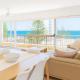 Snapper Rocks Ocean view Retreat