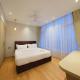 3r2b Skysuites Next To Klcc Twin Tower High Floor, Kuala Lumpur - Photo 1