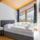 homy Alpine Deluxe Chalet in St Anton im Montafon, Sankt Anton im Montafon