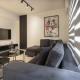 Black & White 2BR Apt steps from Mavili Square Афины - Фото 2