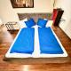 Unique main square apartment - AC - Balcony - Coffee Machine - Washer - Kitchen- Parking, Poprad
