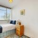 Zone 1 Spacious Serviced Apartment in Central London - Photo 6