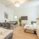 HOMELY I Central APT 44m2 near Train Station I SELF CHECK-IN, Prague - Photo 1