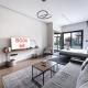 StayShort - JVC sleeps 4 with Private Balcony, Dubai - Foto 1