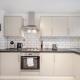 Stylish 4BR House with Garden and Free Parking in Ealing, Brentford - Fotografie 3
