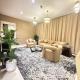 Wecation- Chic 2BR Damac Maison Cour Jardin Business Bay, Dubai - Photo 2
