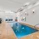 5 bdrm - Heated Indoor Pool - Elevator Philadelphia - Photo 1
