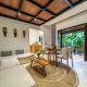 Balance, Beauty and WiFi - Find It All at Sarang Apartments 2, Ubud - Fotografie 8