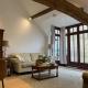 The Byre, at Cradle Barn offering a king suite Abingdon - Photo 4