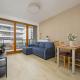 Comfortable Two-bedroom Apartment with Parking, Excellent Location in the City Centre by Noclegi Renters, Warsaw - Photo 1