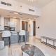 Chic 1-Bedroom Retreat in Heart of Business Bay, Dubai - Foto 4