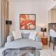 Chic 1-Bedroom Retreat in Heart of Business Bay, Dubai - Foto 3