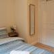 Split Level 3 Bedroom Apartment , Sleeps 8, Near Ally Pally, Balcony & Workspace Londyn - Zdjęcie 4