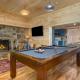 The Rustic Cottage by AvantStay Hot Tub Fire Pit Pool Table 5mins to Town Gatlinburg - Photo 3