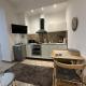 Pink Hub Apartment No 2Stay in the Heart of Tiran, Tirana - Foto 3