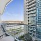 Chic 1BR Canal View in Waves Tower with Balcony & Pool, Dubaï - Photo 2
