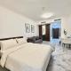 Luxury Studio in JLT near Metro & Lake View, Dubaï - Photo 1