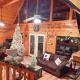 Charming Cabin, Seasonal Decor & Pool, 3min to Pkwy, Grill, GameRoom, Wifi & Workstation, Sleeps 14, Pigeon Forge - Fotografie 3