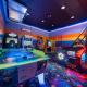 Sun-Filled 7 Bdrm Haven with Sports Themed Game Room at Reunion, Kissimmee - Fotografie 3