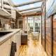 Guest suite with hot tub and sauna, Redbridge (fotografie 10)