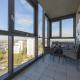 Rondo Wiatraczna Skyview Apartment with Parking Space & Balcony by Noclegi Renters, Варшава - Фото 2