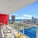 Balcony with View, Pool, Gym, Near Beach Hallandale Beach - Foto 4