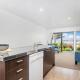 Sea Views at 7 - Beachside Apartment Whitianga - Foto 8